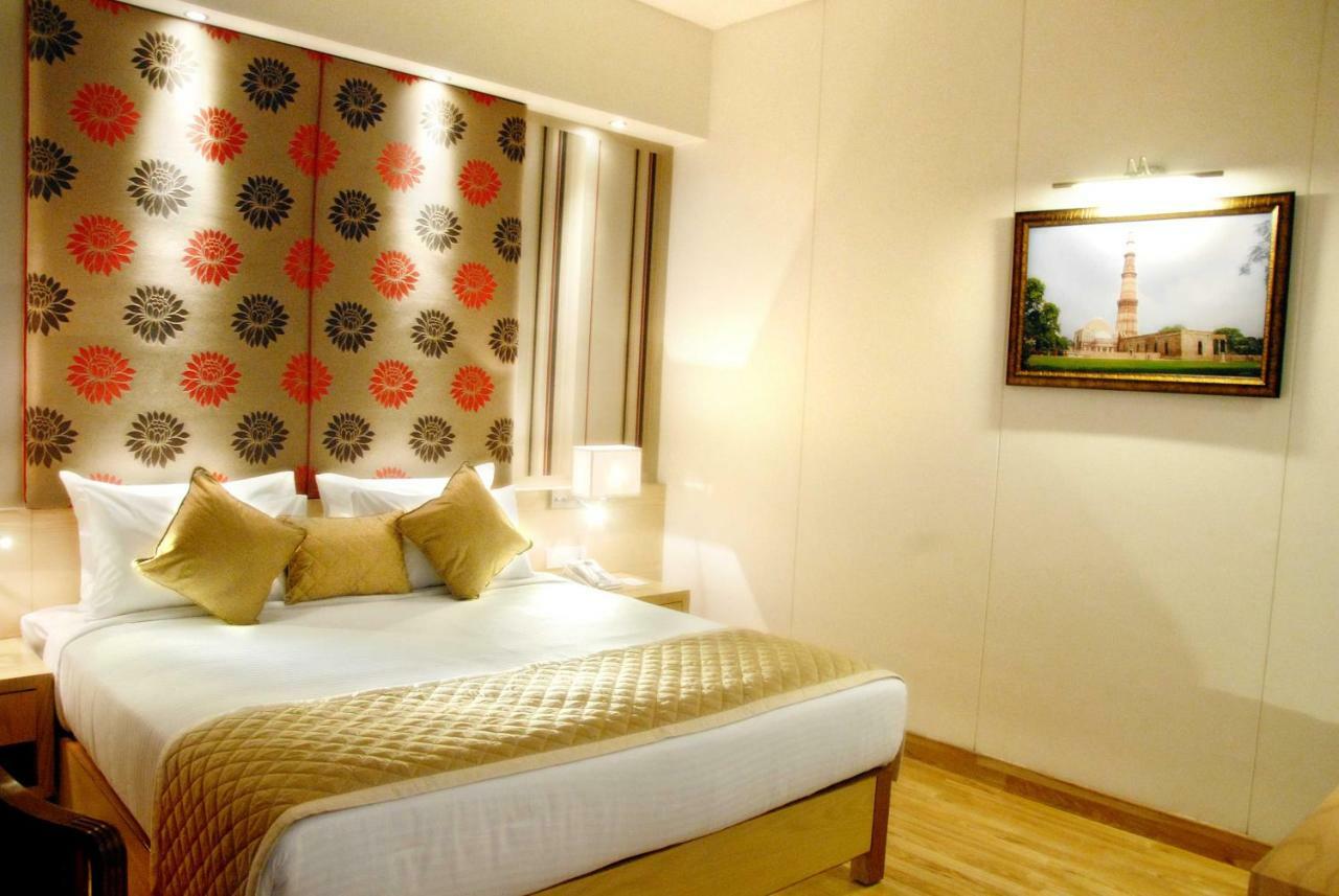 Hotel Jivitesh Delhi  Exteriör bild